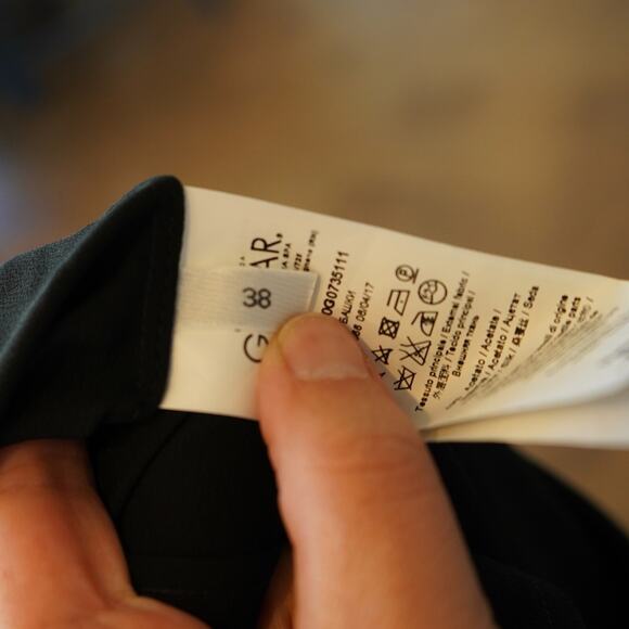 No. 21 ITALY Silk Acetate Ruffle Neck embellished blouse IT 38 US 2 - Picture 4 of 8